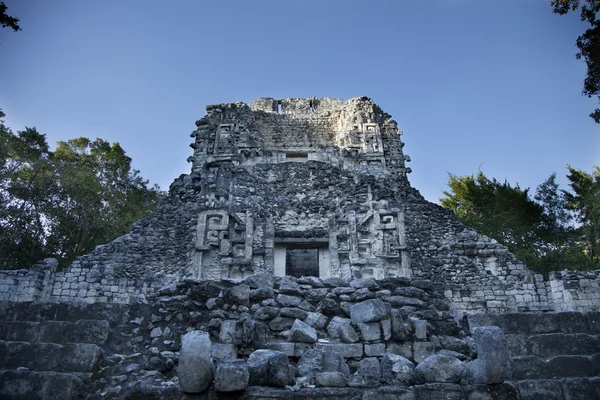 Mayan ruins at xpujil, mexico — Stock Photo, Image