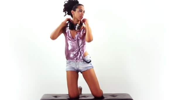 Une danseuse gogo sexy 