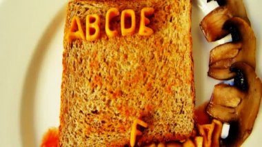 alfabe stop motion animasyon spagetti harfleri ile tost