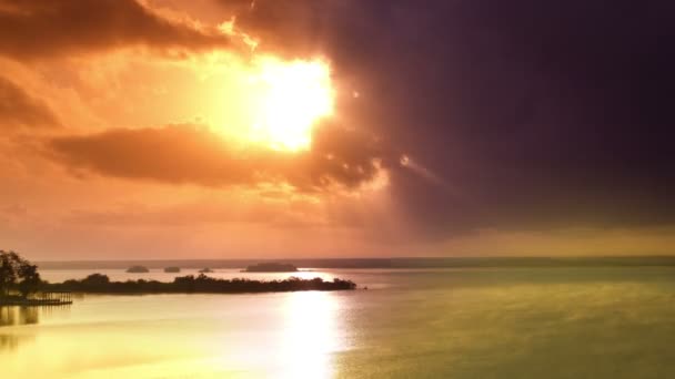 O belo lago bacalar — Vídeo de Stock