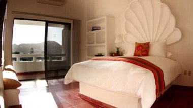 bir kaydırma serin butik tarzı otel odasında vuruldu