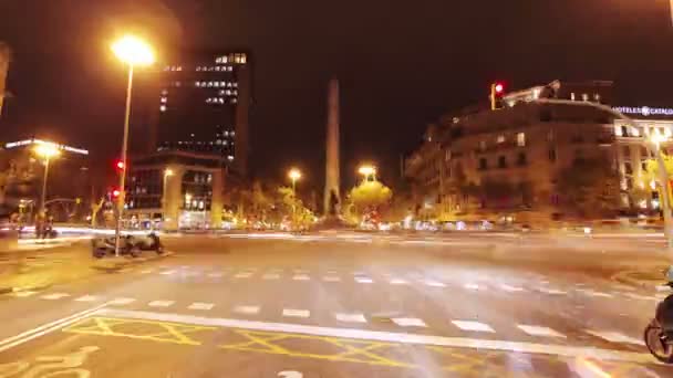 Timelapse of driving around barcelona at night — Stock Video