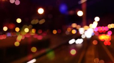 barcelona İspanya Köprüsü'nden Timelapse gece trafik panning vurdu