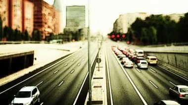 Gerçek zamanlı akşam trafik kaydırma