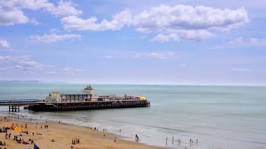 İskele ve Plajı Bournemouth, dorset, engand görünümü