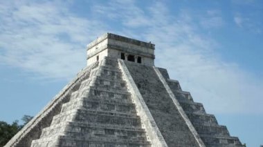 chichen Itza, Meksika Timelapse mayan ruins.