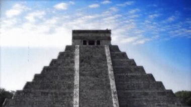 chichen Itza, Meksika Timelapse mayan ruins.