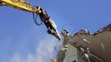 biraz benzeyen bir binadan aşağı kırma vinç gibi bir dinozor yeme!