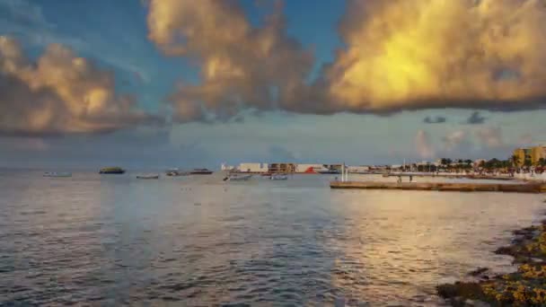 Timelapse de una hermosa puesta de sol en cozumel, México . — Vídeos de Stock