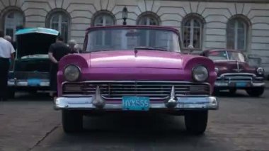 serin bir sıra--dan farklı klasik otomobil yapılan