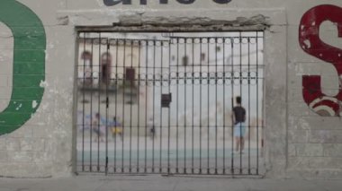 kapıdan ateş futbol bir oyun alanı, çocuk oyun