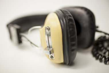 Retro kulaklıklar