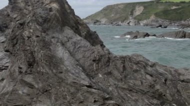 gunwalloe beach, çarpıcı ve dramatik şeridinin Timelapse