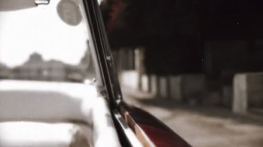 bir klasik Cabrio Araba, Küba Havana sokak sahne atış