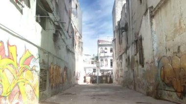 havana yıkık yan Sokağı, Küba'nın Timelapse