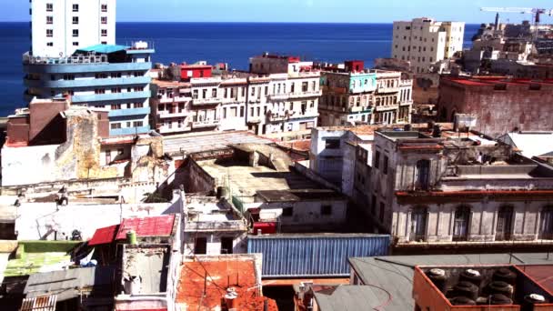 Timelapse de sombras pasando por el bajo nivel havana skyline cuba — Vídeos de Stock