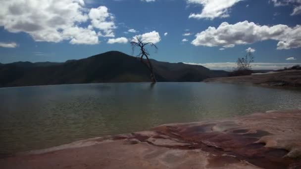 Timelapse of the unique and beautiful landscape of hierve al aqua — Stock Video