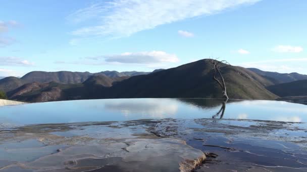 Hierve al Aqua eşsiz ve güzel manzara — Stok video