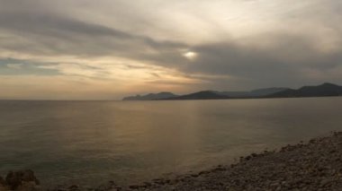 güzel bir gün batımı Timelapse Ibiza sahilinde