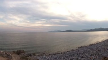 güzel bir gün batımı Timelapse Ibiza sahilinde