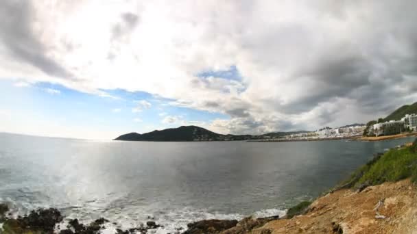 Pohled na pobřeží v ibiza — Stock video
