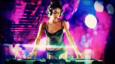 bir seksi kadın dj dans ve kayıtları disko stili arka plan ile oynama