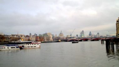 Londra manzarası swiss re bina da dahil olmak üzere, panormaic görünümünü açma