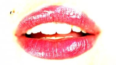 güzel bir kadın ' dudak