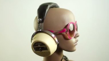 benzersiz stop motion küçük bir moda mankeni kafa