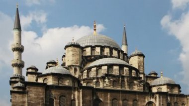 Pan çekim yeni cami cami İstanbul, Türkiye