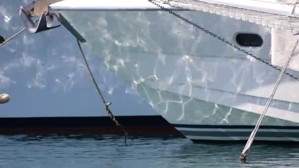 Blick auf Yachten im schönen Hafen Frankreich — Stockvideo