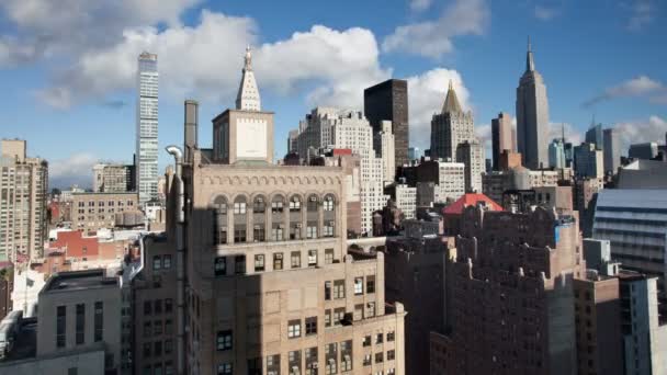 Timelapse midtown manhattan skyline s empire state — Stock video