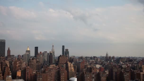 Panorering timelapse av midtown manhattan skyline — Stockvideo