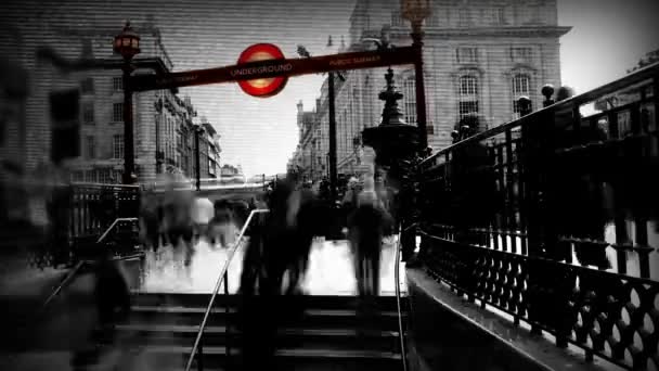 Cena de rua de piccadilly circo, Londres, Inglaterra — Vídeo de Stock