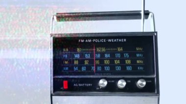 stop motion polis grubu ile büyük bir retro radyo