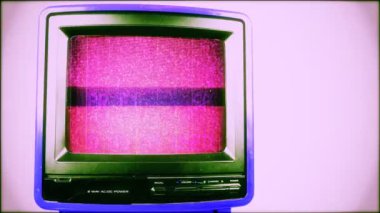 stop motion fantastik, retro, kırmızı bir televizyon