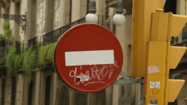 Sequence of road signs from many different cities — Stock Video