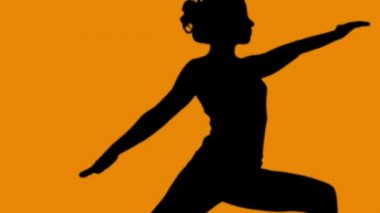 genç kadın yoga hamle ve pozisyonlar yöntemler