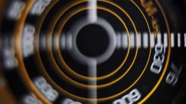 eski bir retro radyo dairesel radyo arama Close-Up