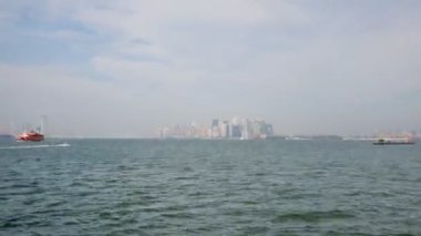 staten Adası feribot manhattan doğru ilerledikçe