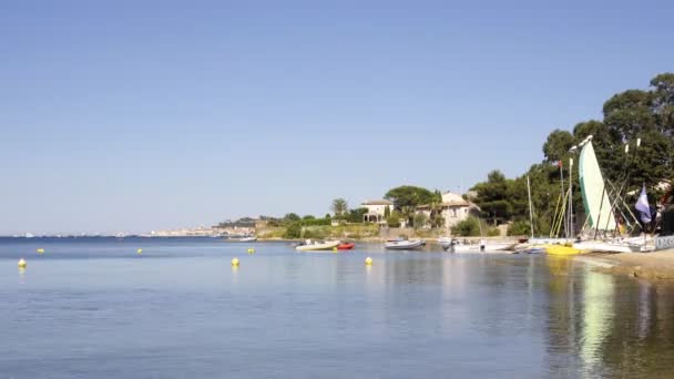 Calendário do porto em St Tropez, França — Vídeo de Stock