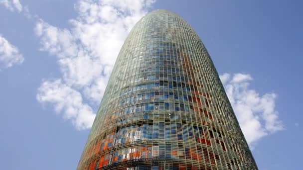 O edifício torres agbar em barcelona — Vídeo de Stock