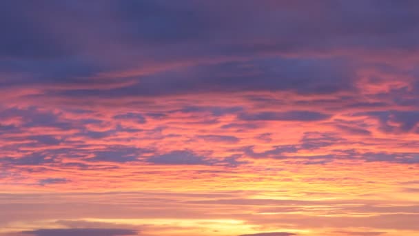 Zeitraffer des Sonnenuntergangs am Himmel — Stockvideo