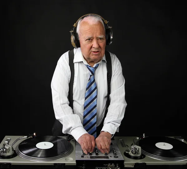 Büyükbaba dj