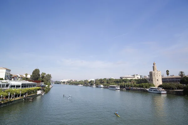 Rio Guadalquivir, sevilha — Fotografia de Stock