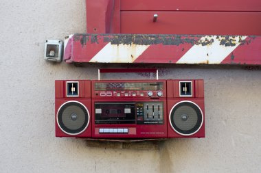 radyo dışında