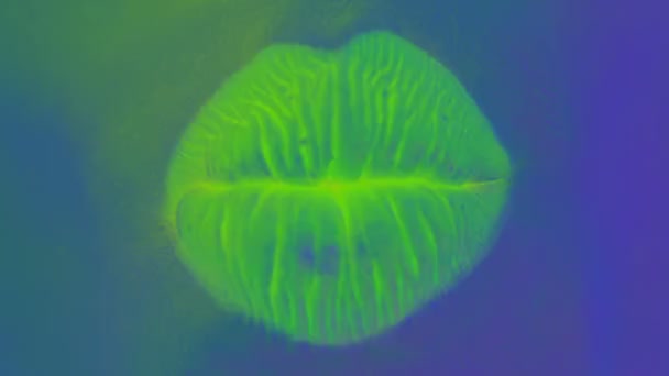 女性の唇の画像 — ストック動画