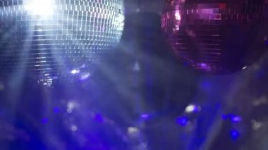 Discoball video