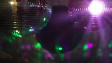 Discoball video