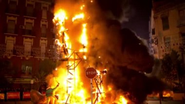 Fallas Festivali valencia karnaval İspanya